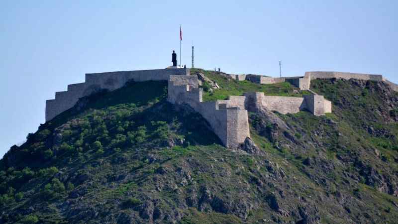 Galyalıların inşa ettiği 2 bin 300 yıllık stratejik kale