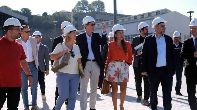 AB Büyükelçisi Landrut tarihi Haliç Tersanesi'ni ziyaret etti