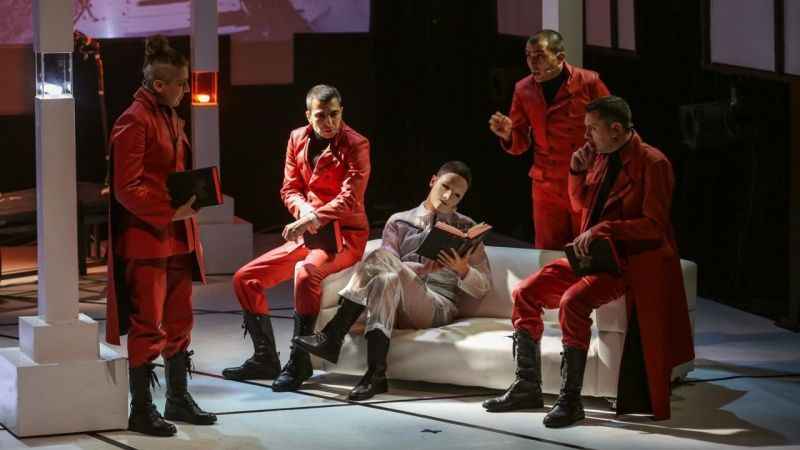 '1984' yılın oyunu seçildi