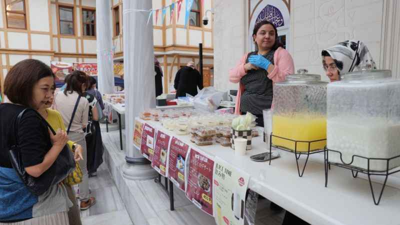 Japonya'da Türk Devletleri Yemek ve Kültür Festivaline yoğun ilgi
