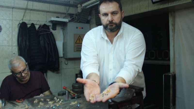 Kargoya verdiği 325 bin lira değerinde altın kayboldu