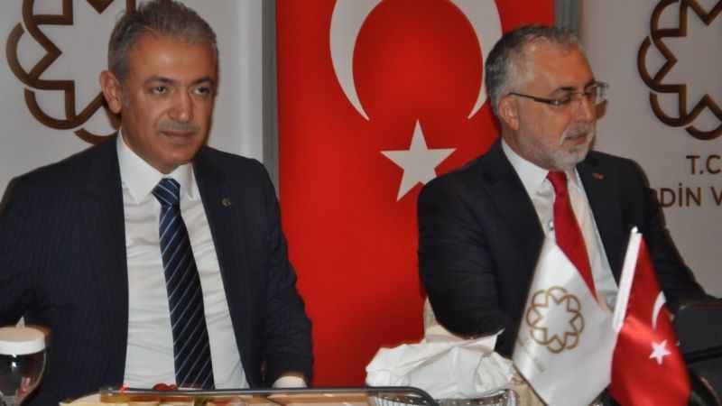 Bakan Işıkhan: "21 yıllık kalkınma hamlesinden Mardin'e de 97 milyar lirayı aşkın yatırım yapıldı"