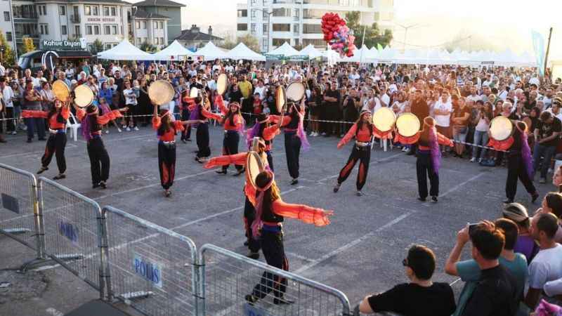 Binlerce Balkan göçmeni Nilüfer’de buluştu
