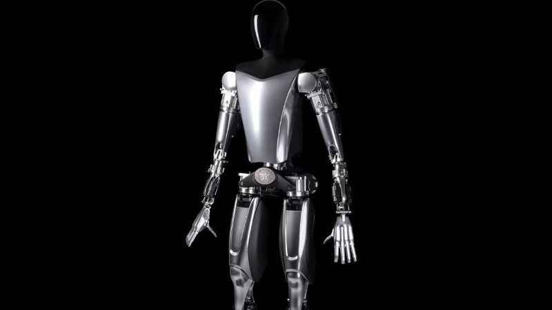 Tesla'nın insansı robotu Optimus'un yetenekleri geliştirildi