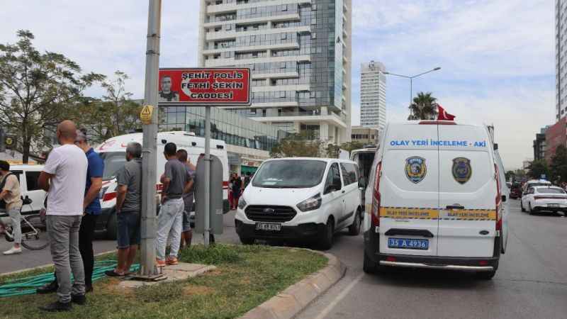 İzmir'de adliye önünde silahlı çatışma: 1 ölü, 3 yaralı
