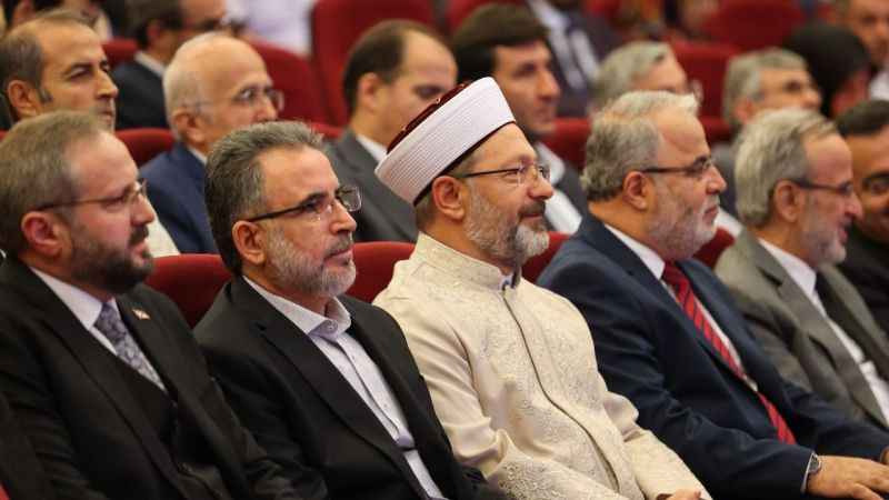 Diyanet İşleri Başkanı Erbaş: "Peygamber Efendimizi yeniden hatırlayıp, hatırlatacağız"