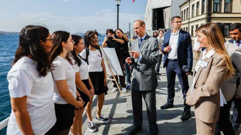 Prens Edward, Türk gençleriyle buluştu