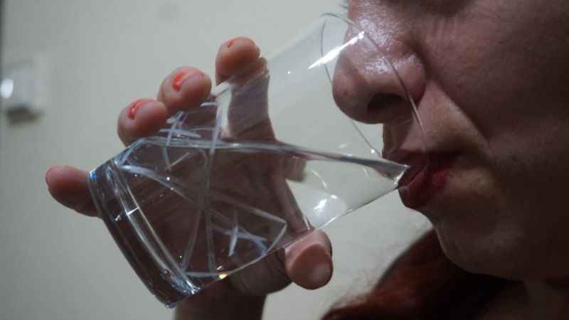 Fazla su içmek ölümle sonuçlanabilir Fazla su içmek ölümle sonuçlanabilir