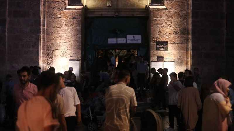 Mevlit Kandili'nde Ulu Cami doldu taştı