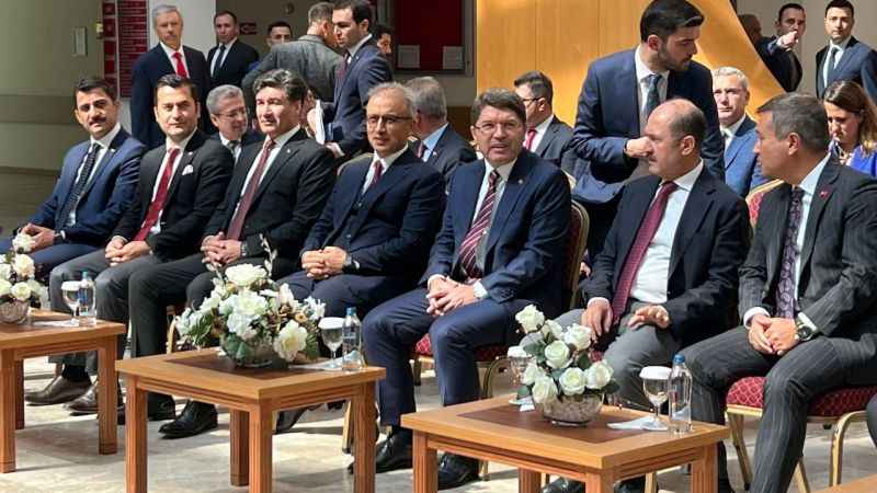 Bakan Tunç infaz koruma memurlarının yemin törenine katıldı