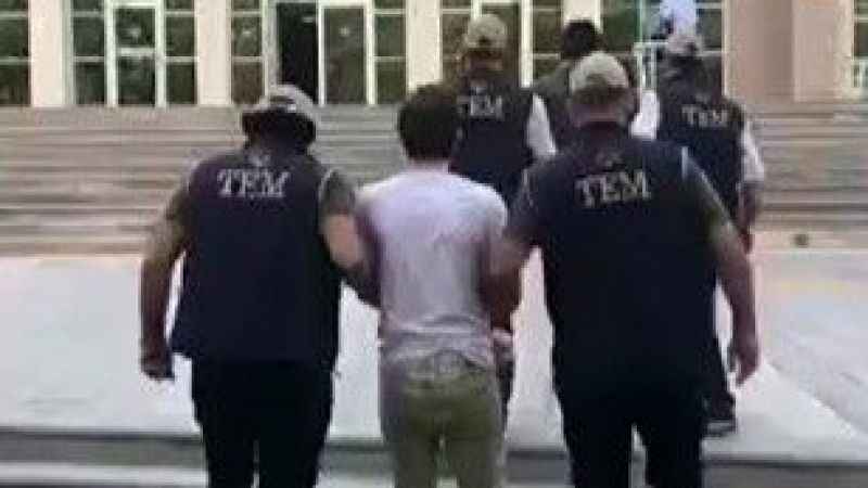 FETÖ operasyonunda eski emniyet müdürü ve zabıt katibi tutuklandı