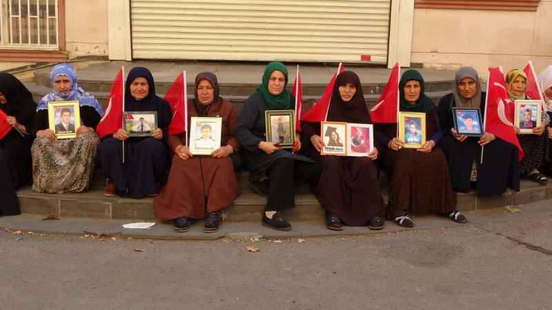Diyarbakır anneleri evlatlarının yolunu gözlüyor