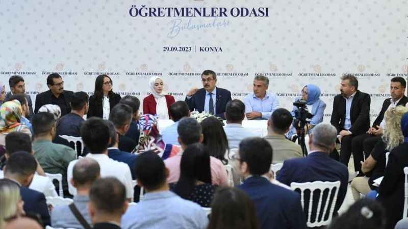 Bakan Tekin: “Kolektif şuurla hareket ediyoruz”