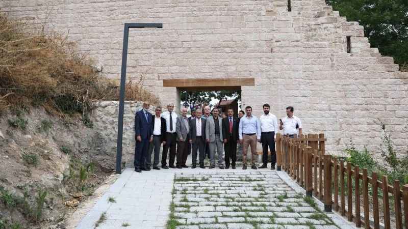 Hisar Yürüyüş Yolu hizmete açıldı