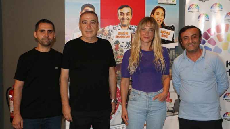 “Kalp Estetiği” film oyuncuları Diyarbakır'da izleyici ile buluştu