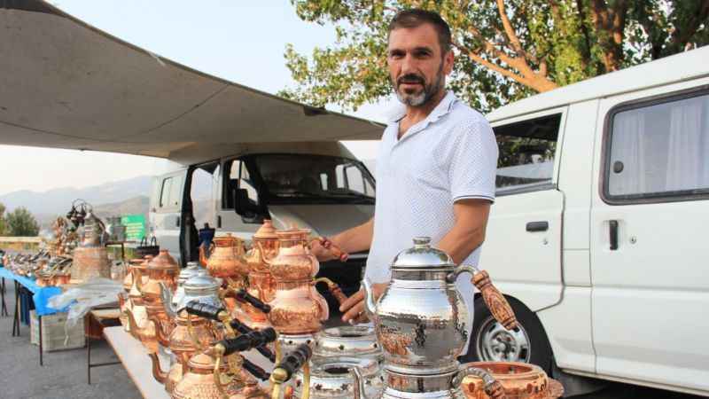Teknolojiye direnen bakırcılar, mesleklerini sürdürmeye çalışıyor