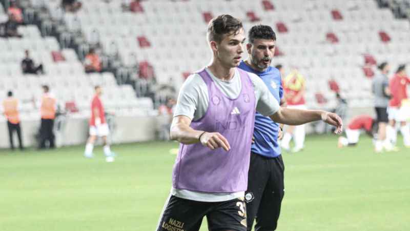 Altay’ın teknik direktör belirsizliği sürüyor