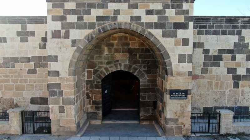 Bölgenin en büyük kervansarayı restore edilecek