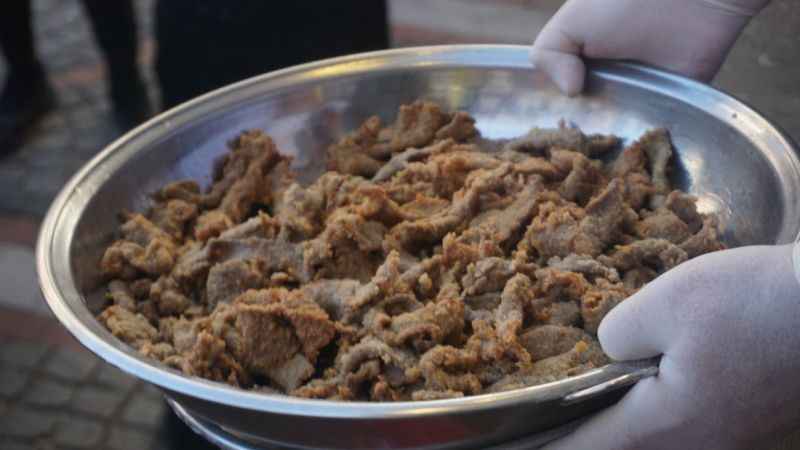 Ciğer Festivali'nde 'ağlatan' acı biber yarışması