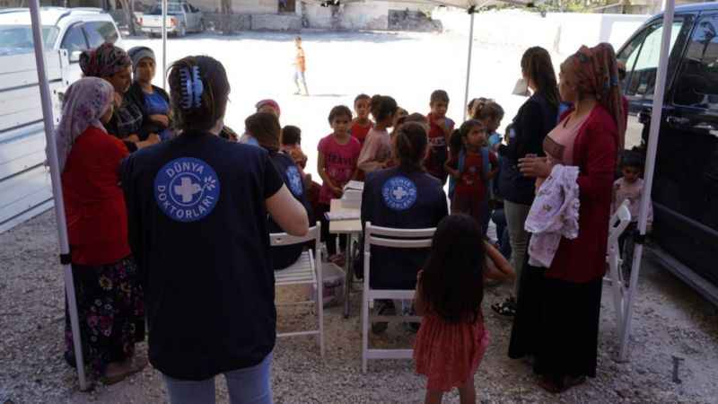 Doktorlardan çağrı: "Kriz bölgelerindeki insani yardım çalışanları psikolojik sağlık yönünden desteklenmeli"