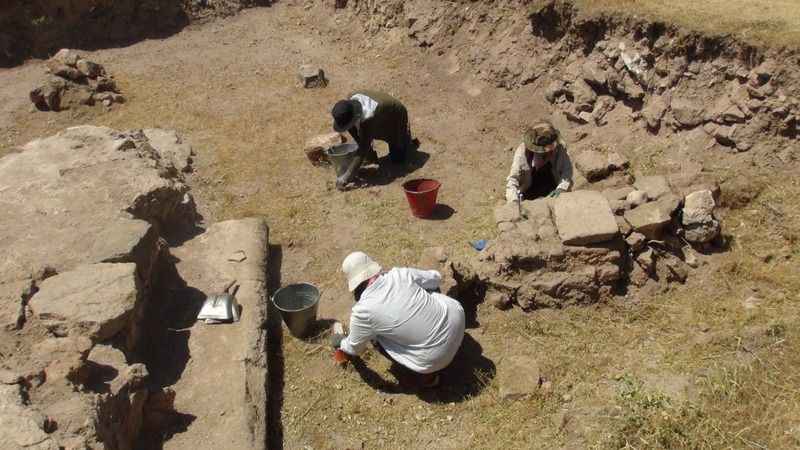 İç Kale kazısında 5 bin yıllık yerleşim tabakalarına ulaşıldı