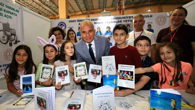 Yüzlerce yazar Denizlililerle buluşacak