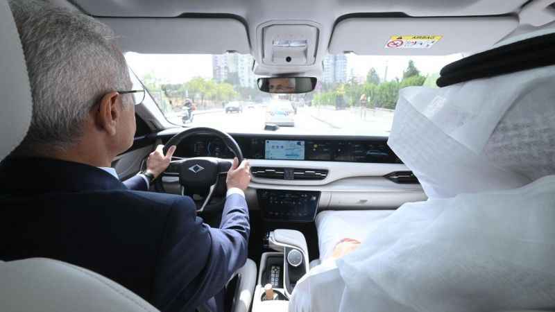 Suudi Ulaştırma Bakanı, Togg ile tur attı