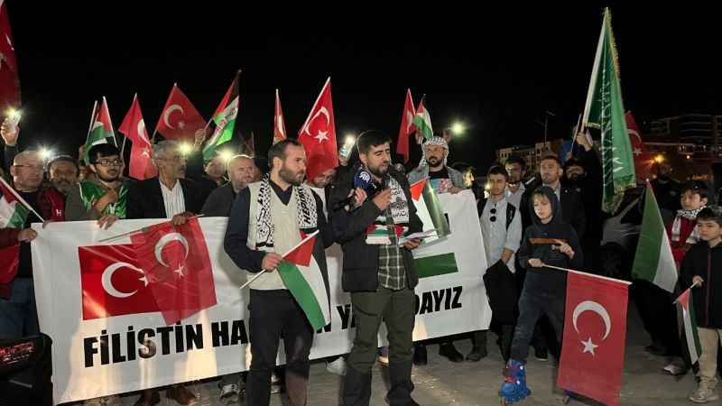 Eskişehir’de Filistin’e destek konvoyu