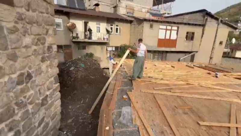 Çukurca'nın 400 yıllık kale evleri butik otel oluyor