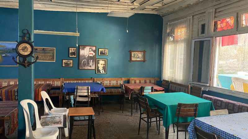 Asırlık Kadırga Tulumbacılar Kahvehanesi yeni çağa yenik düştü