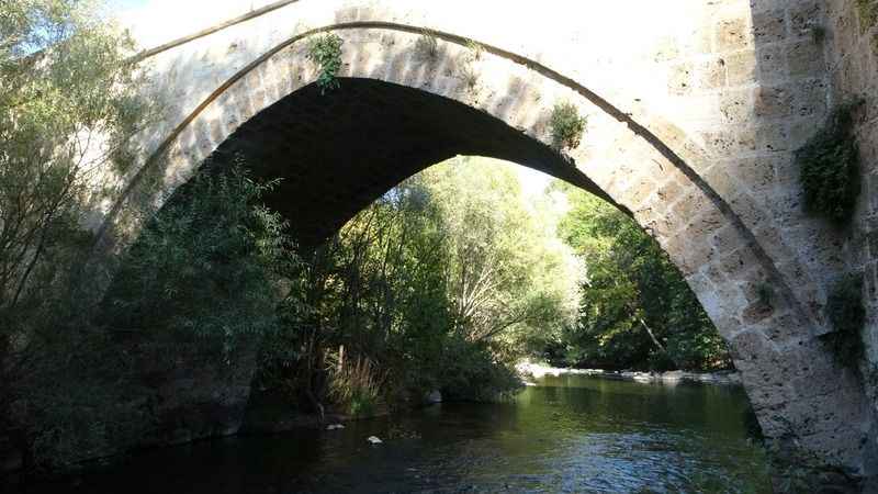 600 yıllık Arapgir Köprüsü yıllara direniyor