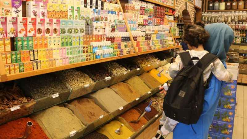 Birçok hastalığa iyi geldiği bilinen kış çayına rağbet arttı