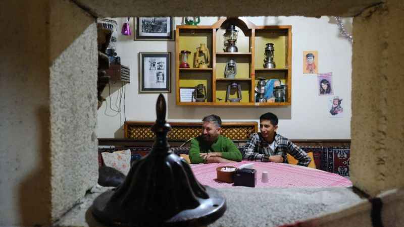 Tarih kokan kültür evinde vatandaşlar nostaljiye doyuyor