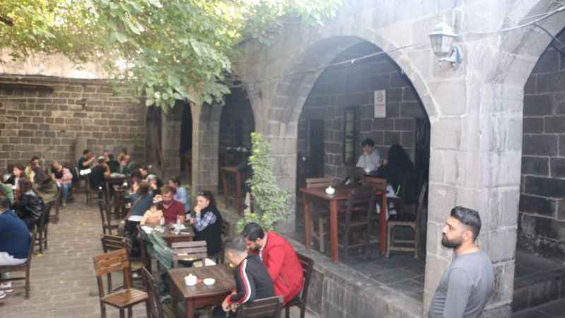 Osmanlı hanları, günümüzde de ticarete devam ediyor