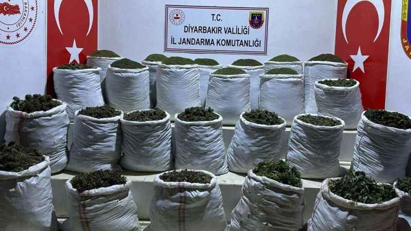 Terörün finans kaynağına darbe: 783 kilo esrar ele geçirildi