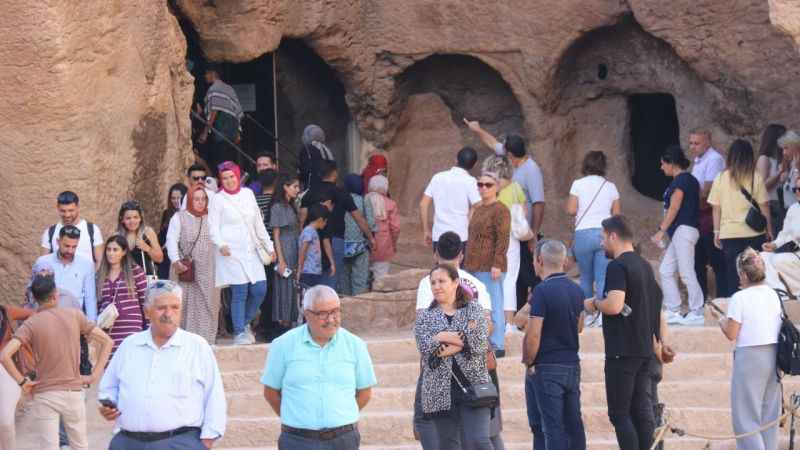 Mardin'deki Dara Antik Kenti ziyaretçilerini cezbediyor