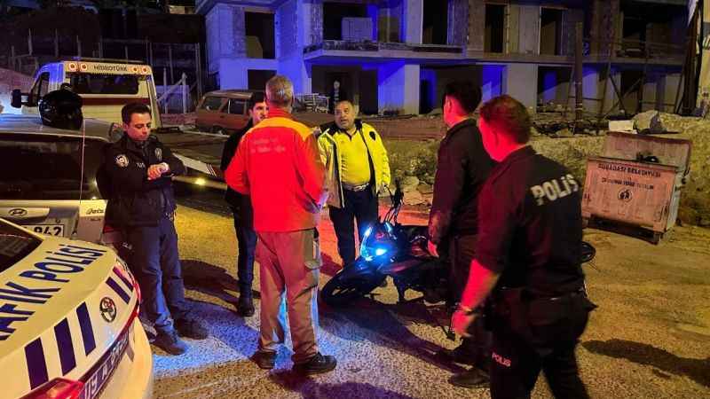 Ehliyetsiz sürücü 5 kilometrelik kovalamaca sonucu yakalandı