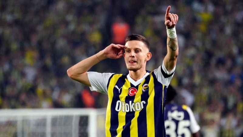 Sebastian Szymanski 9. golünü attı