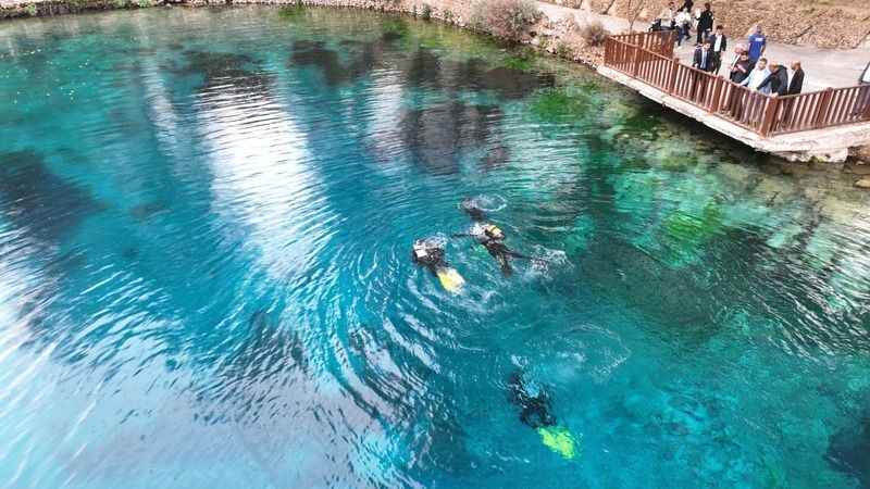 100. Yılda Dünya’nın en berrak suyuna daldılar