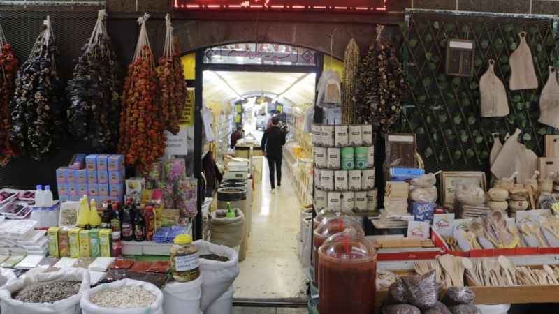 Diyarbakır'daki eski geçitte baharat satışı geleneği bir asırdır sürüyor