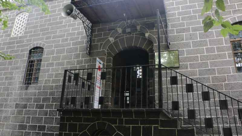 Diyarbakır'daki eski geçitte baharat satışı geleneği bir asırdır sürüyor