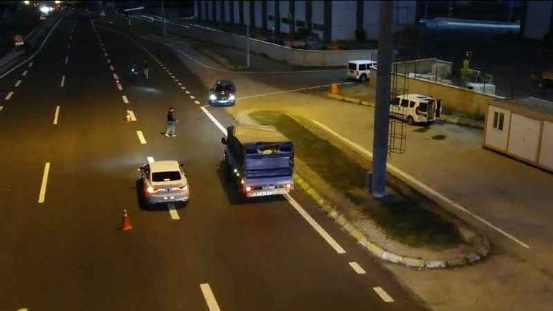 Bolu'da drone ile takip edilen kamyonetten 65.5 kilo uyuşturucu ele geçirildi