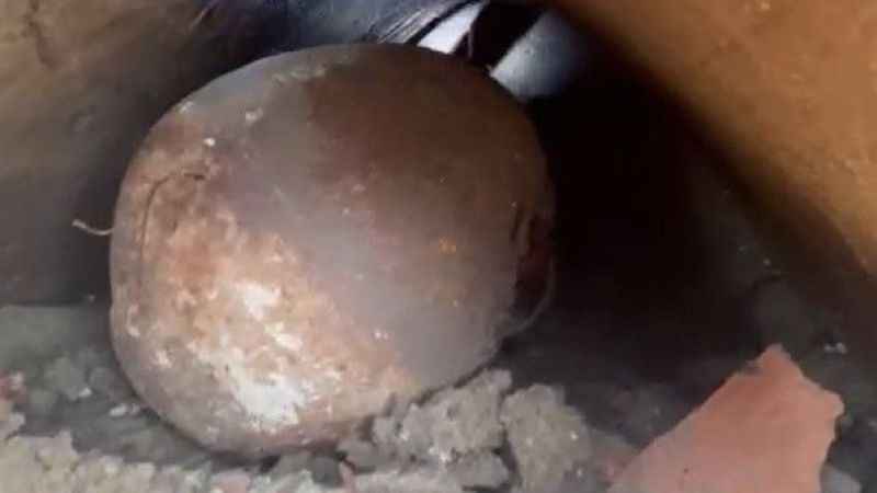 Yalova'da inşaat kazısında antik küp mezar keşfedildi