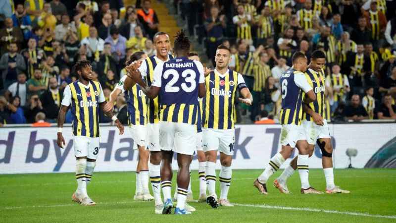Fenerbahçe, galibiyet serisini 20 maça çıkardı