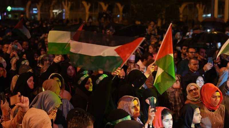 Gazze'de ölenler için Düzce'de Kur’an-ı Kerim okundu