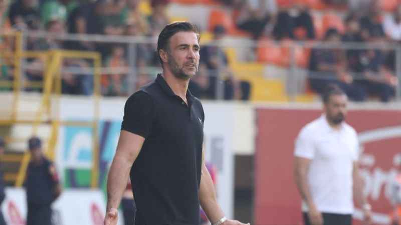 Corendon Alanyaspor'da Teknik Direktör Ömer Erdoğan istifa etti