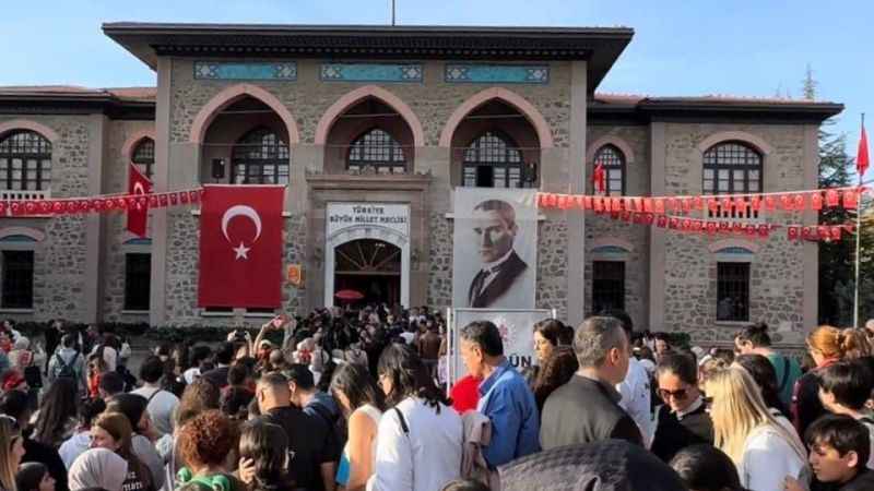 100. Yılda Cumhuriyet Müzesi ziyaretçi rekoru kırdı