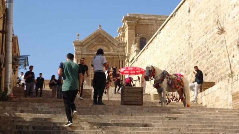 Tarihi kent Mardin'de sonbahar yoğunluğu