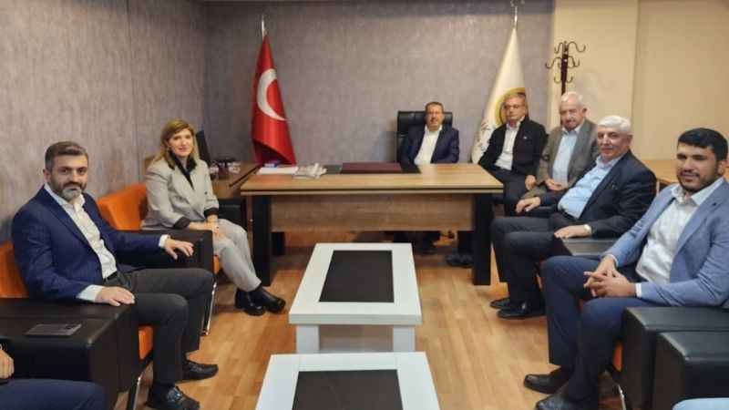 AK Parti Malatya Milletvekili Siraç Kara Ölmeztoprak: ”Zulümle abat olunmaz”