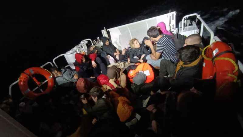 Fethiye’de Yunanistan'a kaçmak isteyen 33 düzensiz göçmen yakalandı